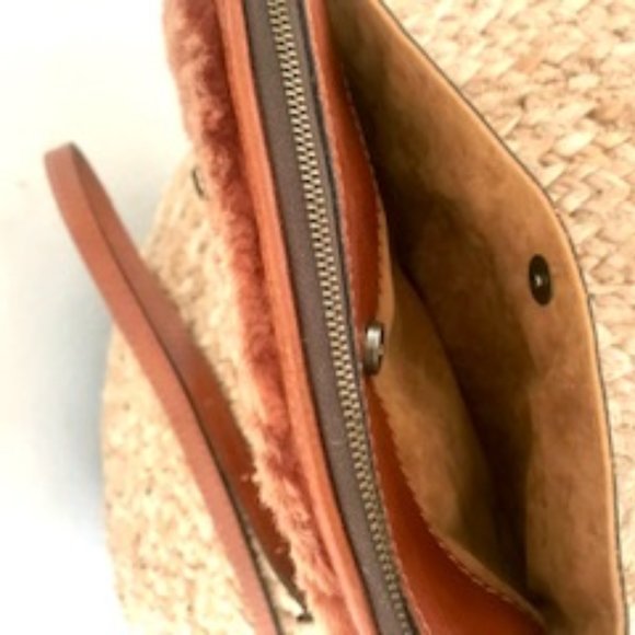 Patricia Nash Paullo Sherpa Leather Crossbody Bag - Picture 12 of 13